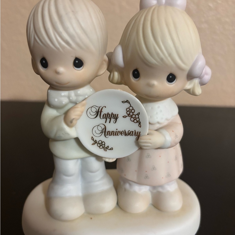 Precious Moments Happy Anniversary Figurine - White and Cream